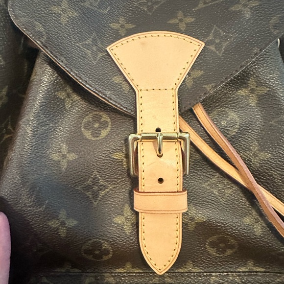Louis Vuitton Montsouris GM backpack - Picture 5 of 15